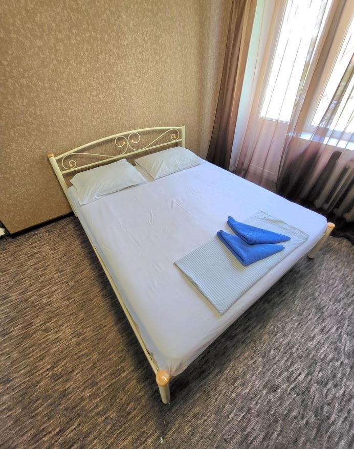 Квартира В Центрі Драгоманова 64,Поряд Центр Міста, Поля,Шпиталь, Швидка На Антоновича, 16Лікарня Dnjepropetovsk Buitenkant foto